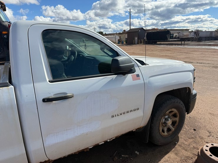 2014-chevrolet-1500-image-15