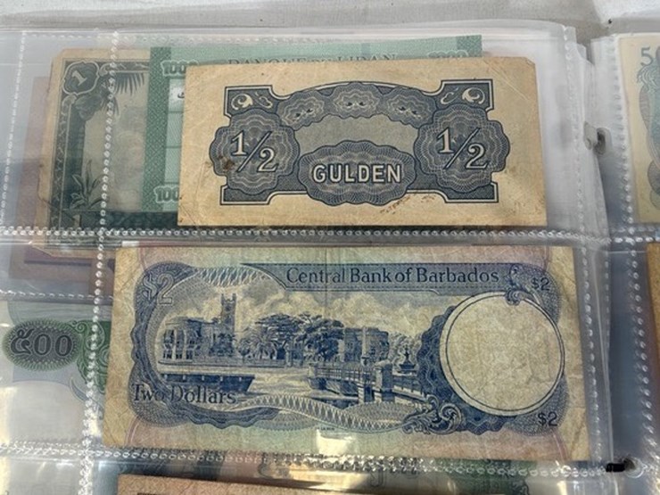 #40310-•-foreign-currency-bank-notes-image-102