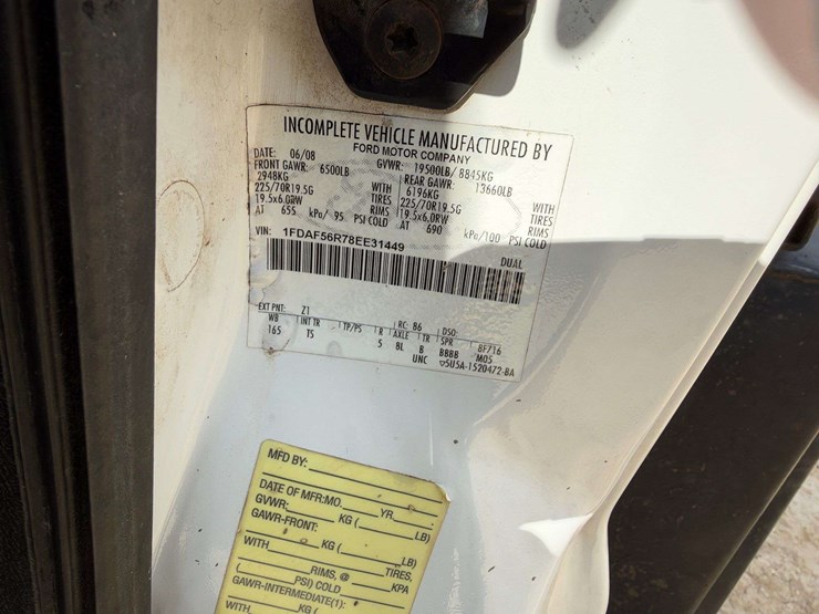 2008-ford-f550-image-25