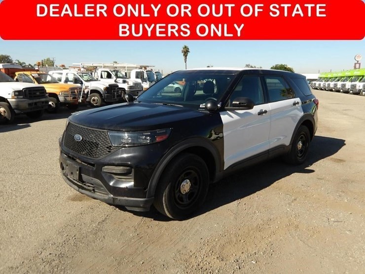 2020-ford-explorer-image-1