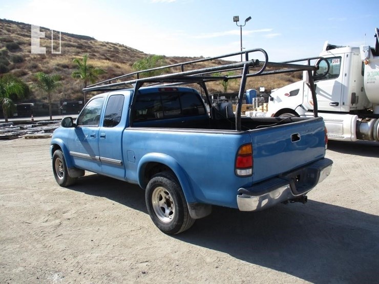 2003-toyota-tundra-image-4