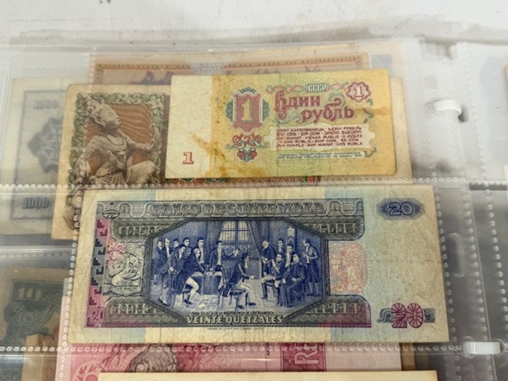 #40308-•-foreign-currency-bank-notes-image-100