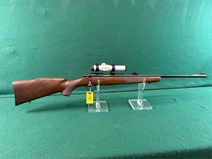 kimber-mdl.82-22-wmr-rifle-image-1