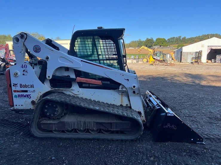 2016-bobcat-t750-image-7