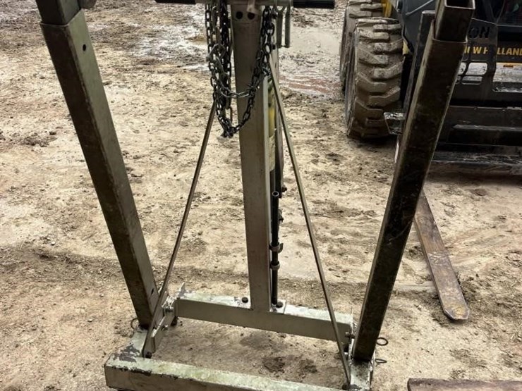 engine-hoist-image-2
