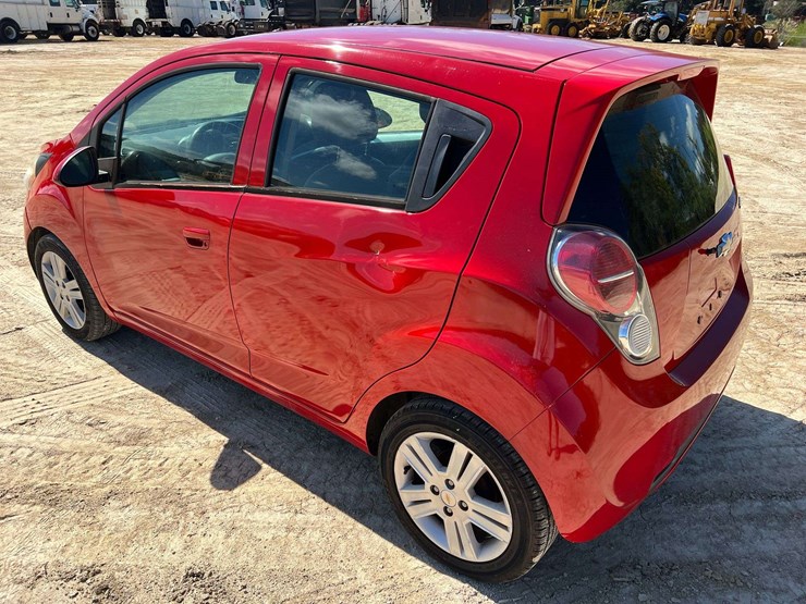 2015-chevrolet-spark-4-door-sedan-(125,589-miles)-image-2