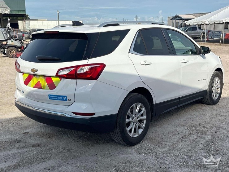 2019-chevrolet-equinox-image-3
