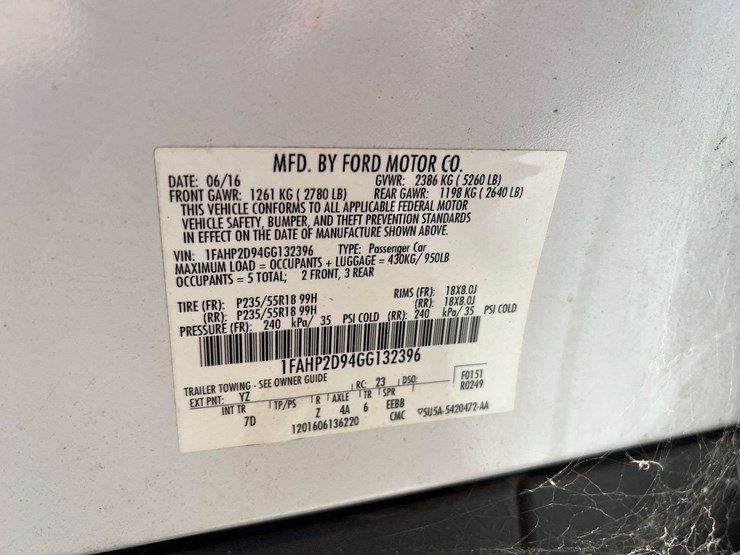 2016-ford-taurus-4-door-sedan-(101,832-miles)-image-29