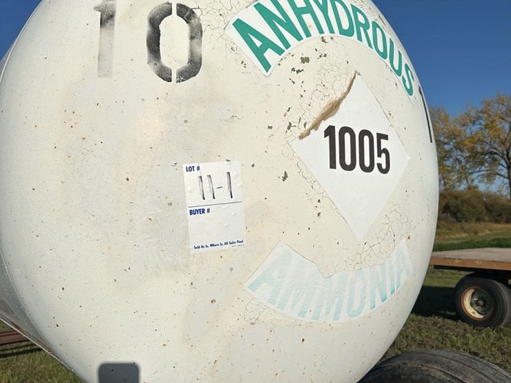 11-1.-1450-gallon-nh3-tank,-16.5l-16.1-tires-image-2