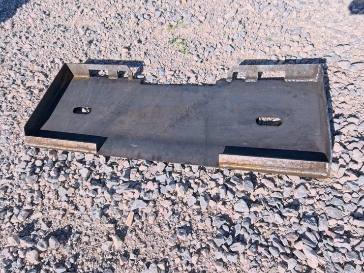 #3070-•-new-skid-steer-quick-attach-plate-image-4
