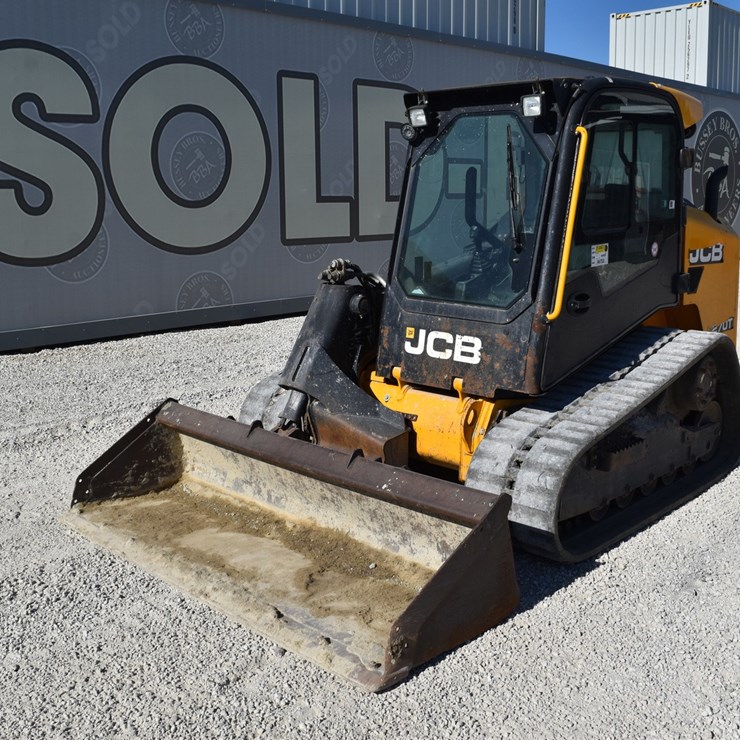 2021 JCB 270T