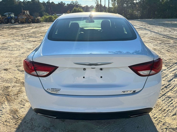 2015-chrysler-200s-4dr-awd-sedan---133,772-miles-image-6