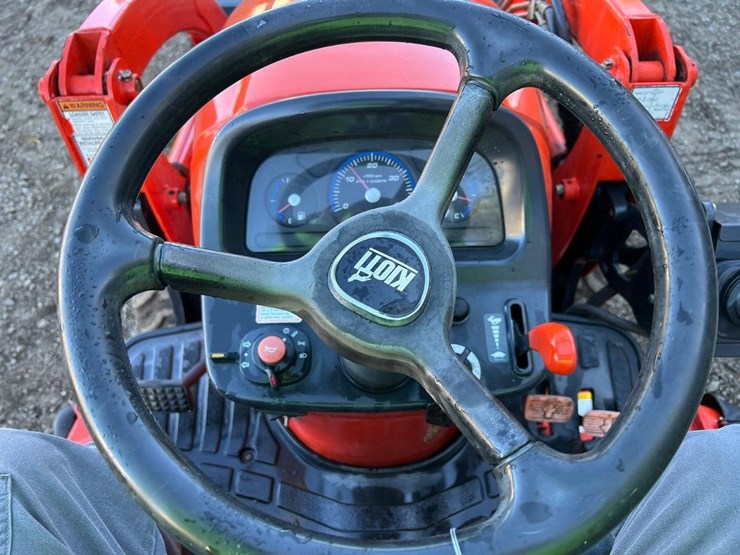 kioti-cs2410-image-24