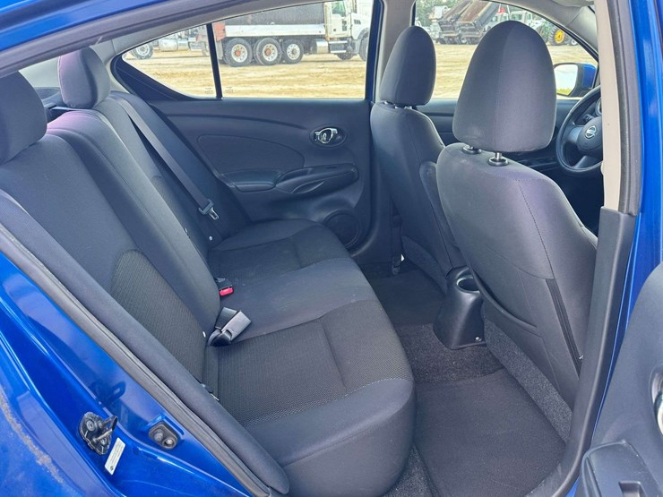 2013-nissan-versa-sv-4dr-sedan---140,734-miles-image-16