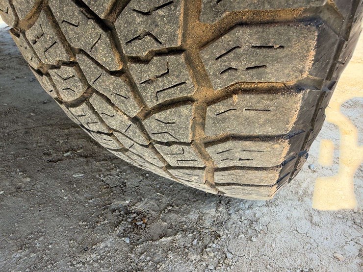 2015-ford-f150-xlt-image-21