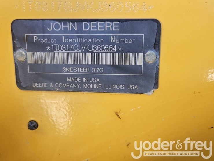 2019-deere-317g-image-27