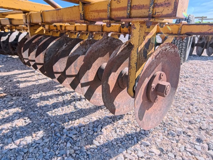 #1016-•-12ft-pull-type-disk-image-12
