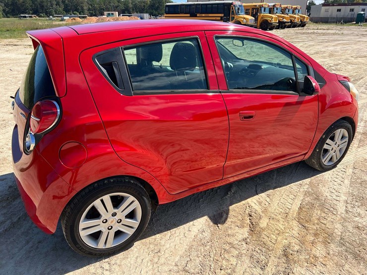 2015-chevrolet-spark-4-door-sedan-(125,589-miles)-image-3