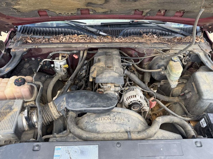 2000-chevrolet-silverado-1500-image-26