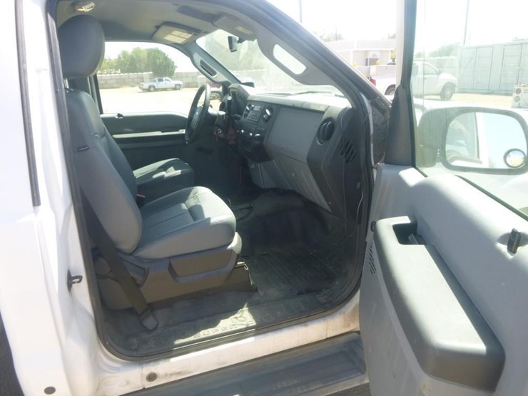 2015-ford-f250-image-17
