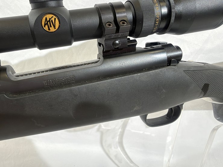 #31-•-winchester-model-70-rifle-image-12
