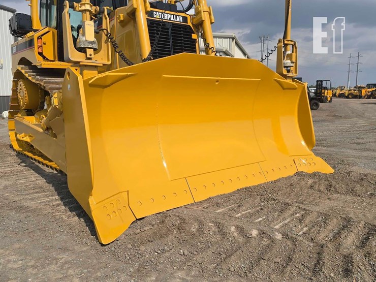 2007-caterpillar-d8t-image-10