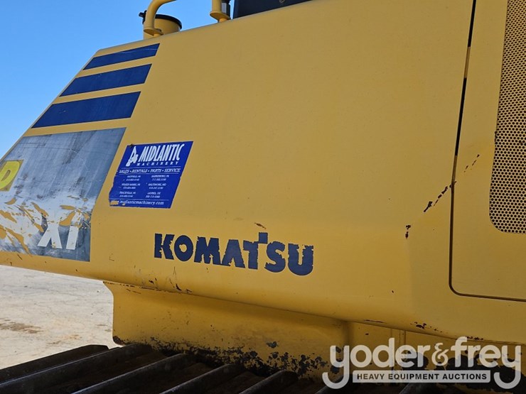 2015-komatsu-d61pxi-24-image-15
