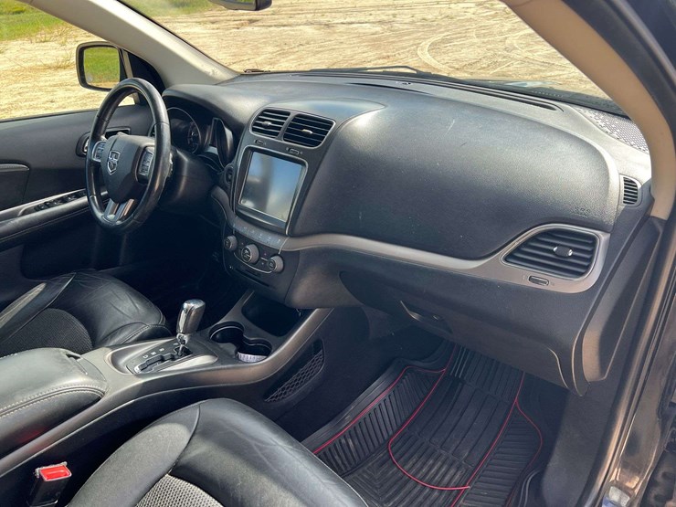 2018-dodge-journey-image-18