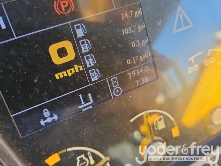 2019-jcb-510-56-image-39