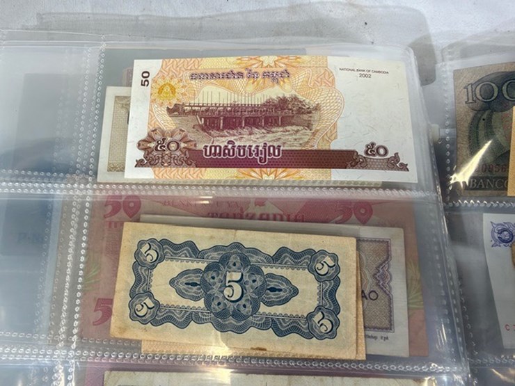 #40311-•-foreign-currency-bank-notes-image-166