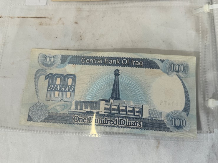 #40307-•-foreign-currency-bank-notes-image-6