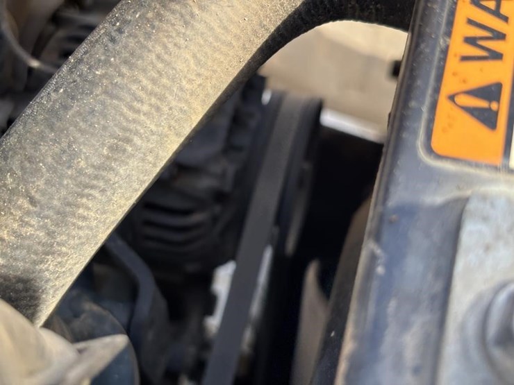 2019-bobcat-mt85-image-17
