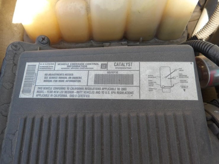 2003-chevrolet-silverado-2500-image-18