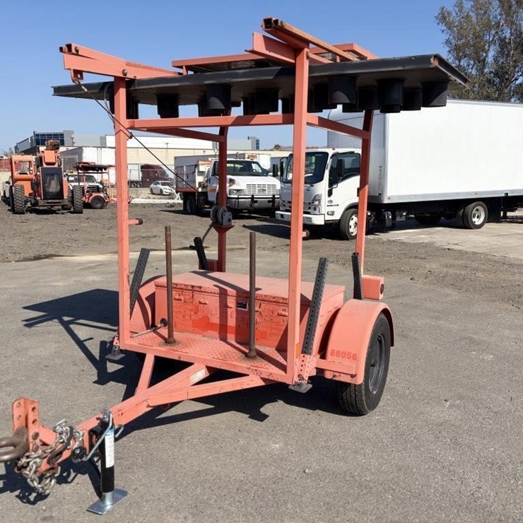 2011 Myers & Sons GB4001 Arrowboard Trailer