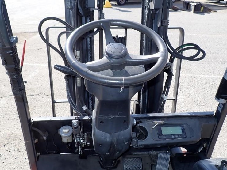 doosan-b25x-5-forklift-image-17