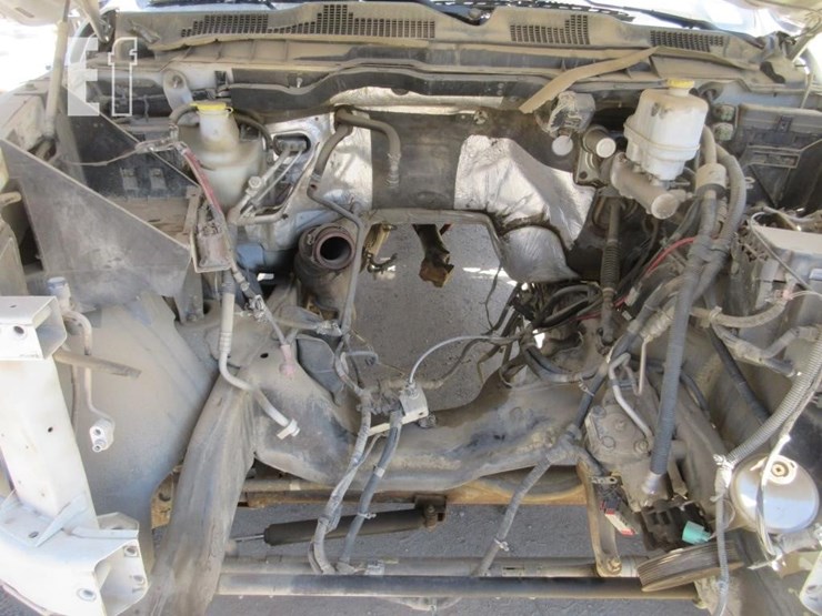 2011-dodge-ram-5500hd-image-5