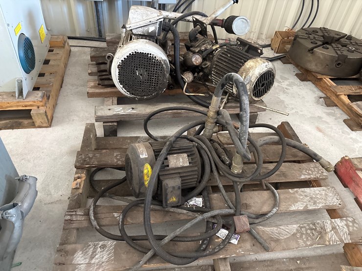 #72-•-(3)-hydraulic-rotor-pumps-image-3