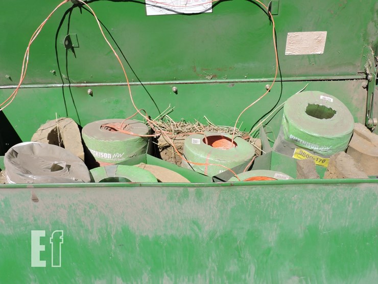 2025-john-deere-469-image-4