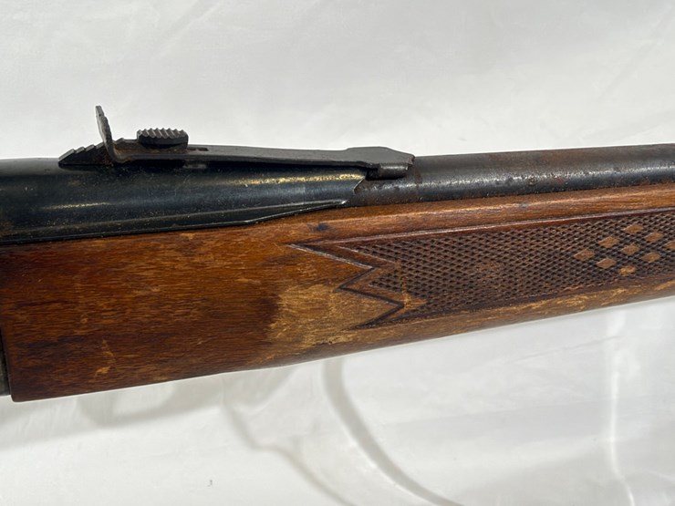 #36-•-winchester-model-190-rifle-image-26