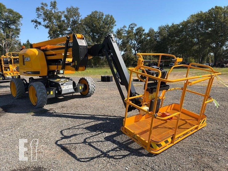 2025-jcb-a45e-image-3