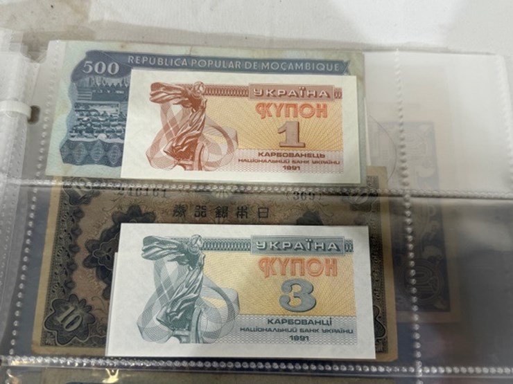 #40308-•-foreign-currency-bank-notes-image-134