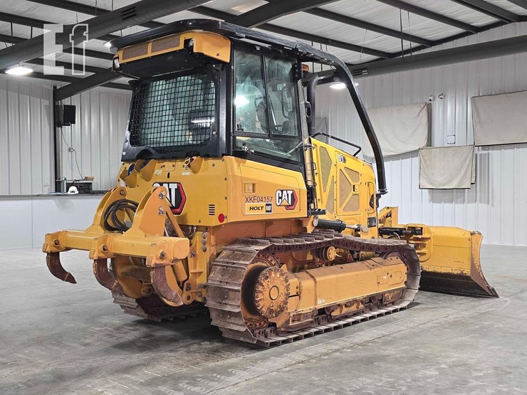 2023-caterpillar-d1-image-3