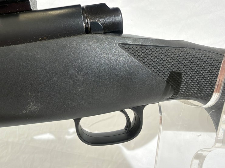#31-•-winchester-model-70-rifle-image-15