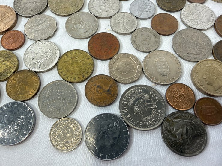 #40146-•-bag-of-foreign-coins-image-4