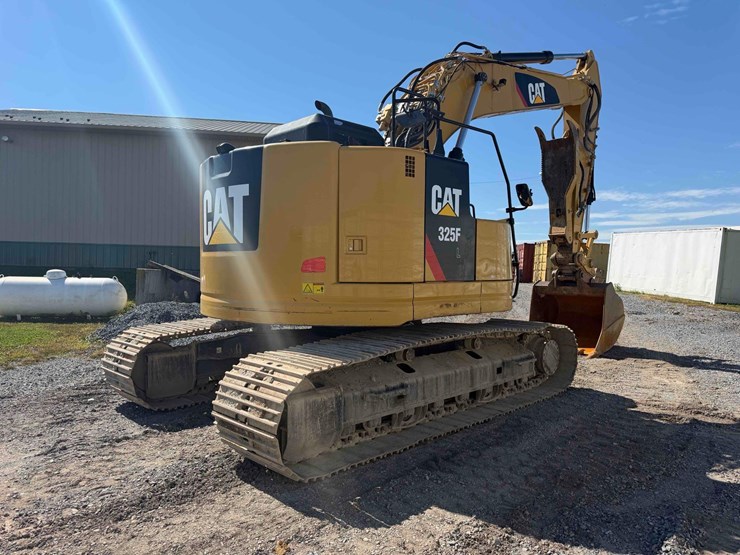 2019-caterpillar-325flcr-image-5