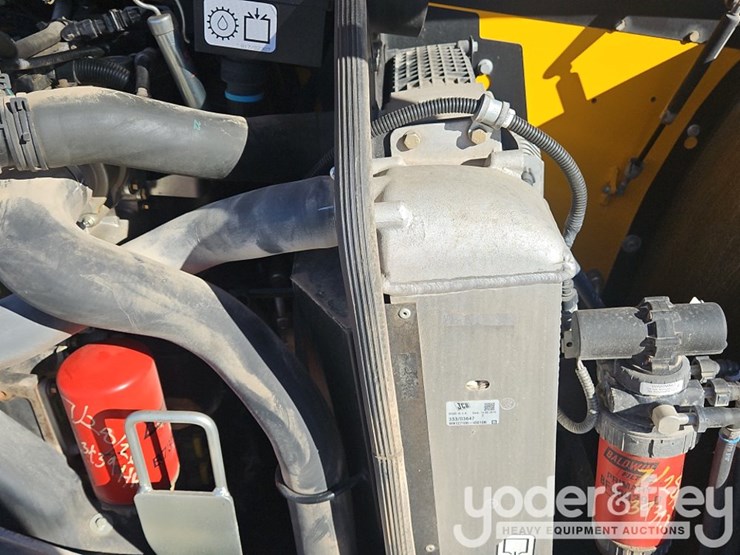 2019-jcb-510-56-image-33