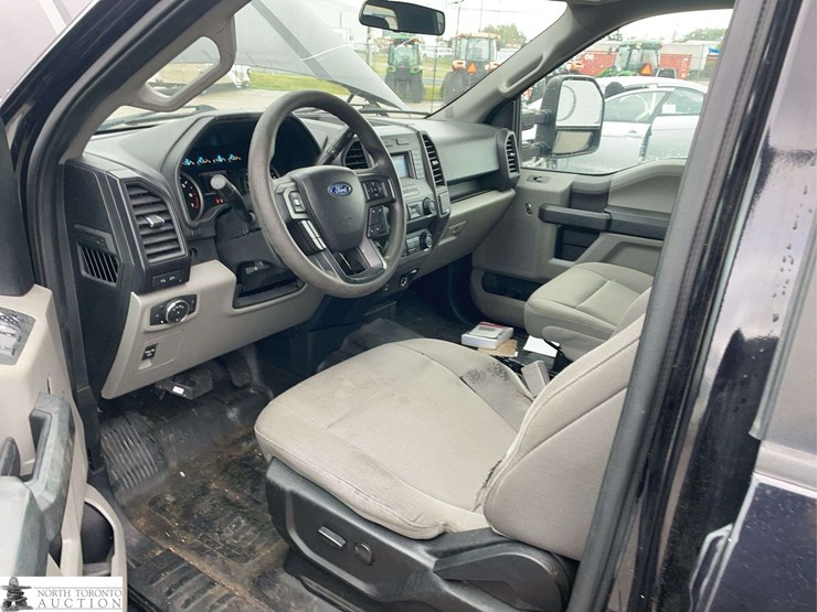 2019-ford-f150-image-10