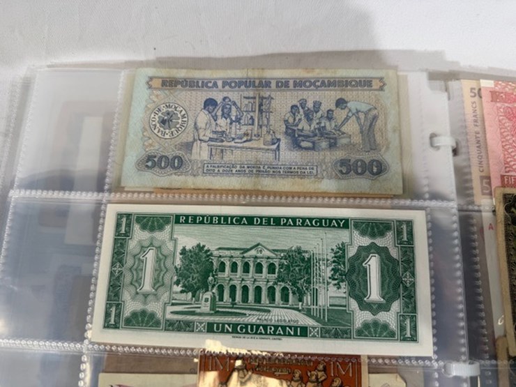 #40309-•-foreign-currency-bank-notes-image-126