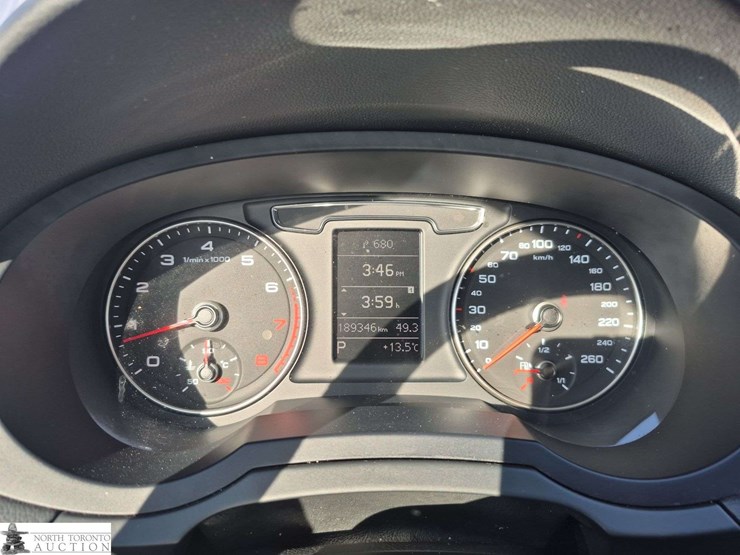2016-audi-q3-image-11
