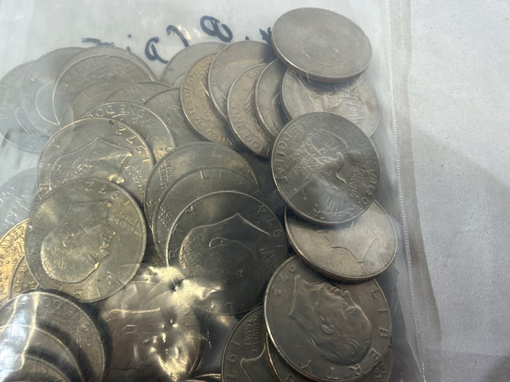 #40135-•-(50)-1970s-dollar-coins-image-19